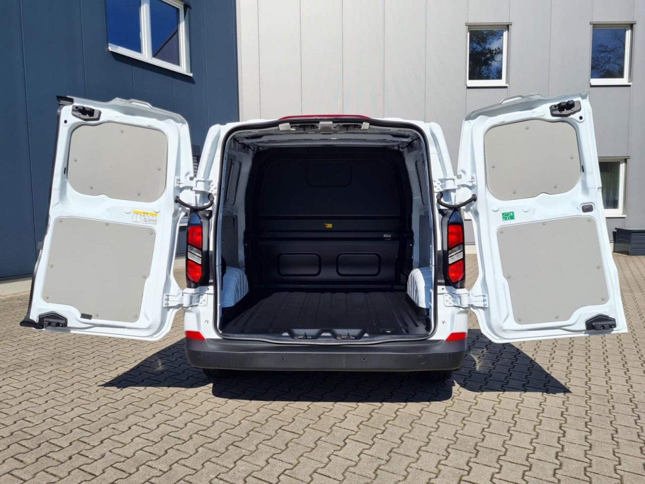 Små varebil, Varebil med dobbelt førerhus Ford Custom Kasten L2 Doka Trend KLIMA KAMERA PDC TEMPOMAT: bilde 17 Små varebil, Varebil med dobbelt førerhus Ford Custom Kasten L2 Doka Trend KLIMA KAMERA PDC TEMPOMAT: bilde 17