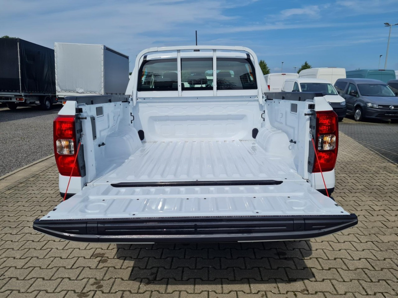 Ford Ranger Doka 2.0 Ecoblue XL 4x4 KLIMA KAMERA TEMPOMAT - Pickup, Varebil med dobbelt førerhus: bilde 5 Ford Ranger Doka 2.0 Ecoblue XL 4x4 KLIMA KAMERA TEMPOMAT - Pickup, Varebil med dobbelt førerhus: bilde 5