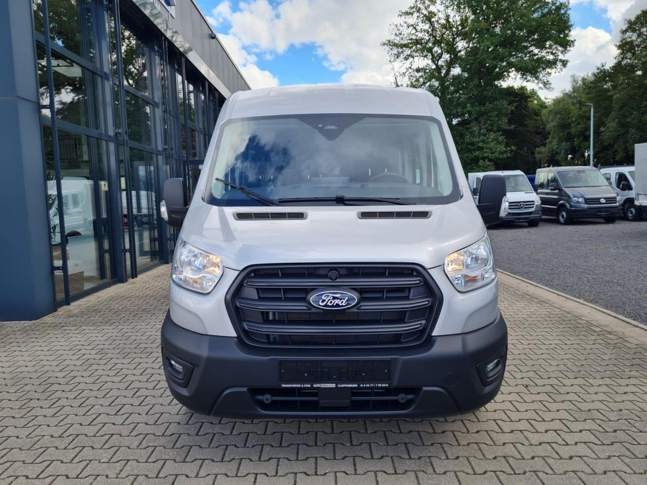 Ford Transit 3,5t Kasten Doka TDCi L3 Trend AHK PDC K - Kassebil, Varebil med dobbelt førerhus: bilde 2 Ford Transit 3,5t Kasten Doka TDCi L3 Trend AHK PDC K - Kassebil, Varebil med dobbelt førerhus: bilde 2