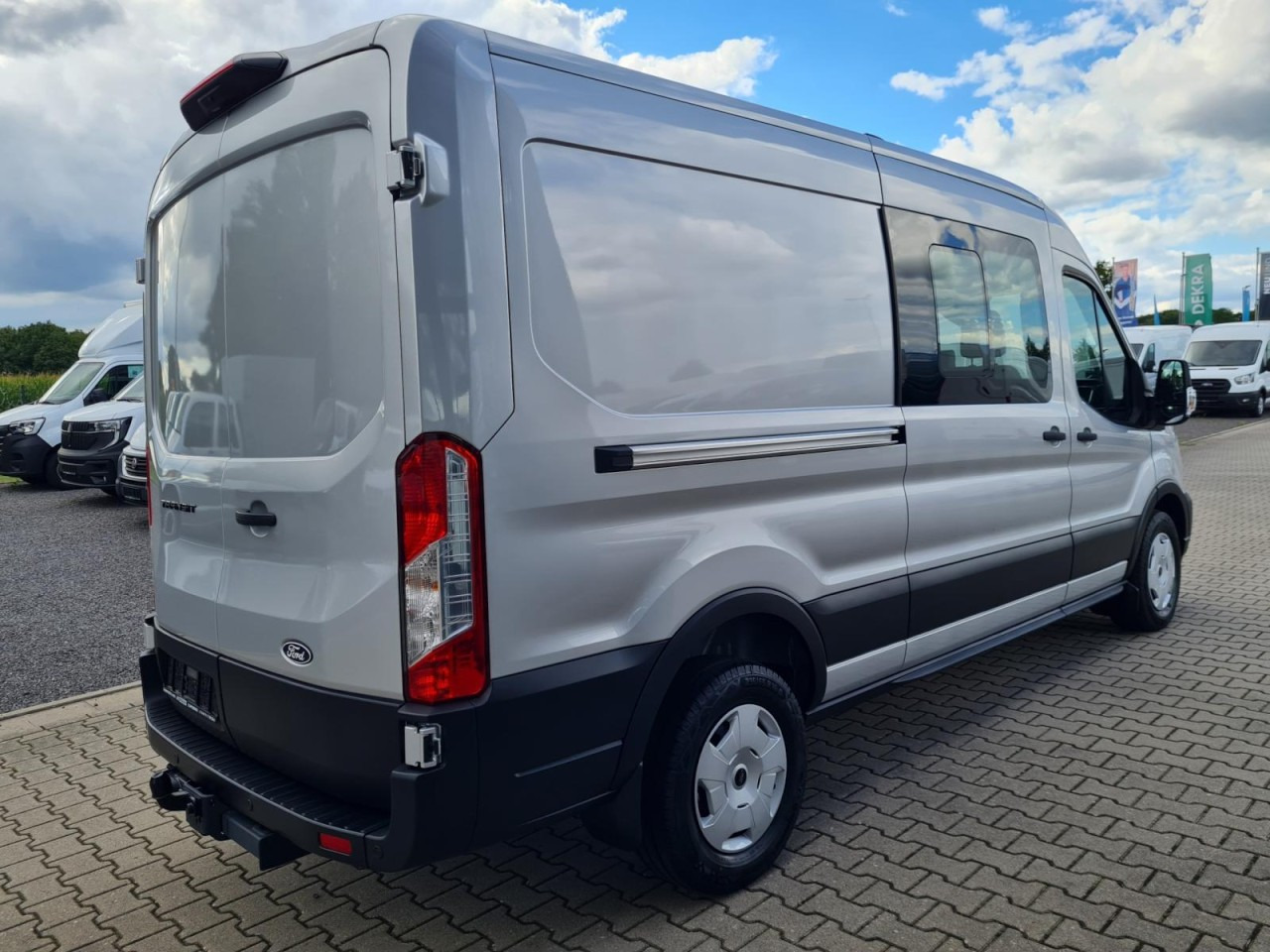 Ford Transit 3,5t Kasten Doka TDCi L3 Trend AHK PDC KAMERA - Kassebil, Varebil med dobbelt førerhus: bilde 4 Ford Transit 3,5t Kasten Doka TDCi L3 Trend AHK PDC KAMERA - Kassebil, Varebil med dobbelt førerhus: bilde 4