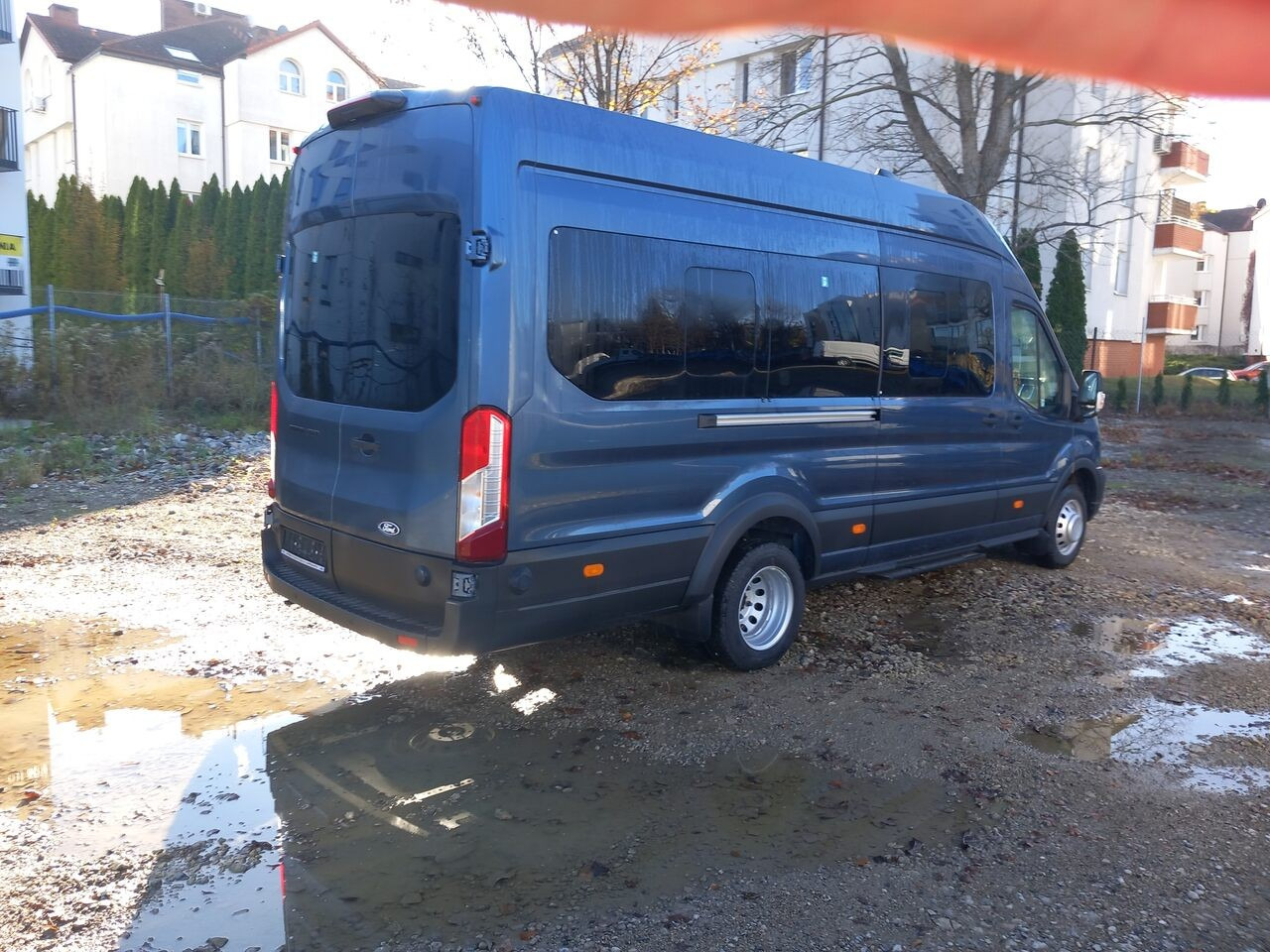 Ford Transit Bus 460 L4 Trend 18 Sitze KLIMA NAVI TEMPO - Minibuss, Persontransport: bilde 3 Ford Transit Bus 460 L4 Trend 18 Sitze KLIMA NAVI TEMPO - Minibuss, Persontransport: bilde 3