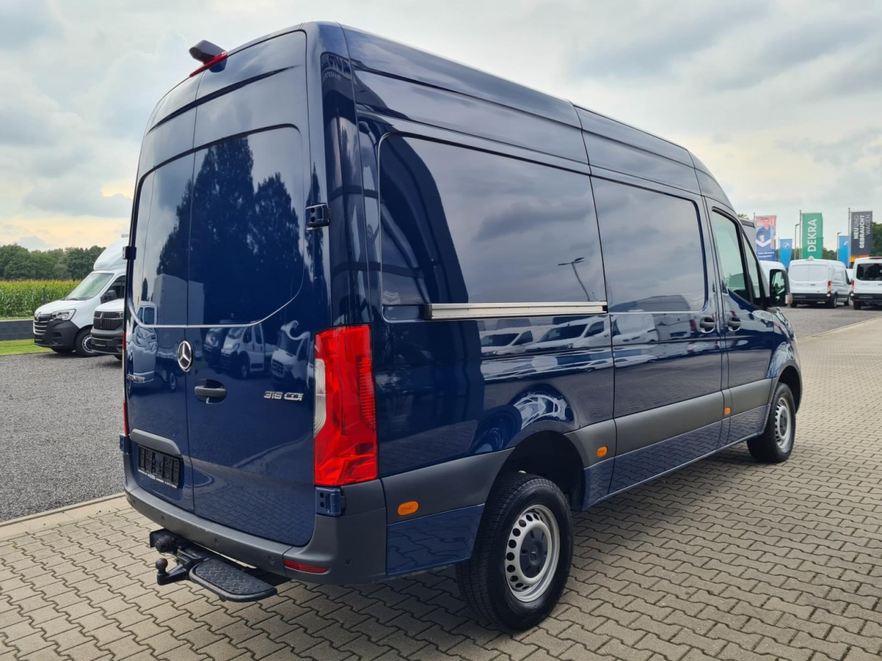 Mercedes-Benz Sprinter 316 Kasten CDI MR RWD AHK MBUX KAMERA - Kassebil: bilde 4 Mercedes-Benz Sprinter 316 Kasten CDI MR RWD AHK MBUX KAMERA - Kassebil: bilde 4