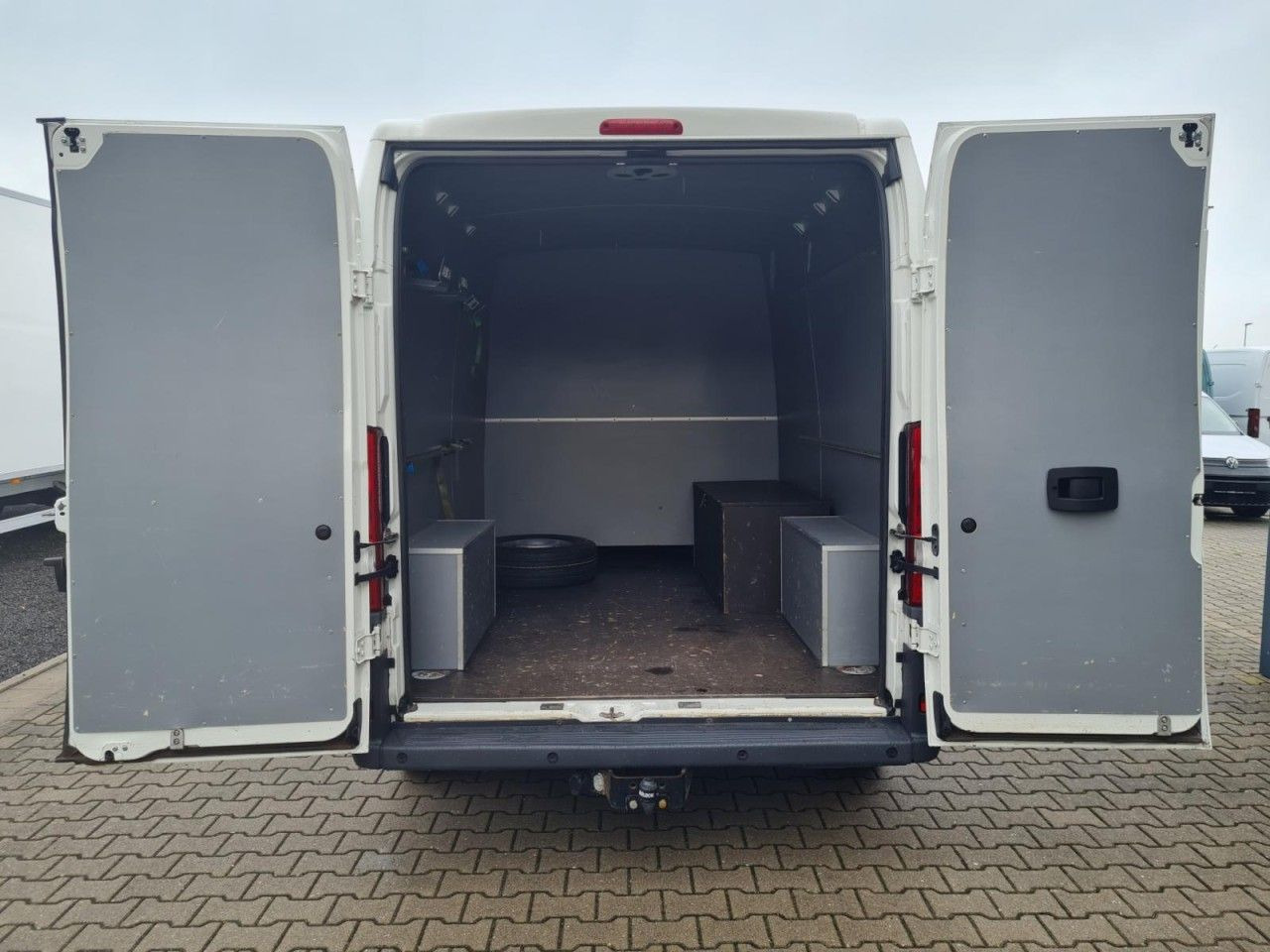 Peugeot Boxer Kasten L3H2 Doka 6-Sitze AHK PDC KLIMA - Små varebil, Varebil med dobbelt førerhus: bilde 5 Peugeot Boxer Kasten L3H2 Doka 6-Sitze AHK PDC KLIMA - Små varebil, Varebil med dobbelt førerhus: bilde 5
