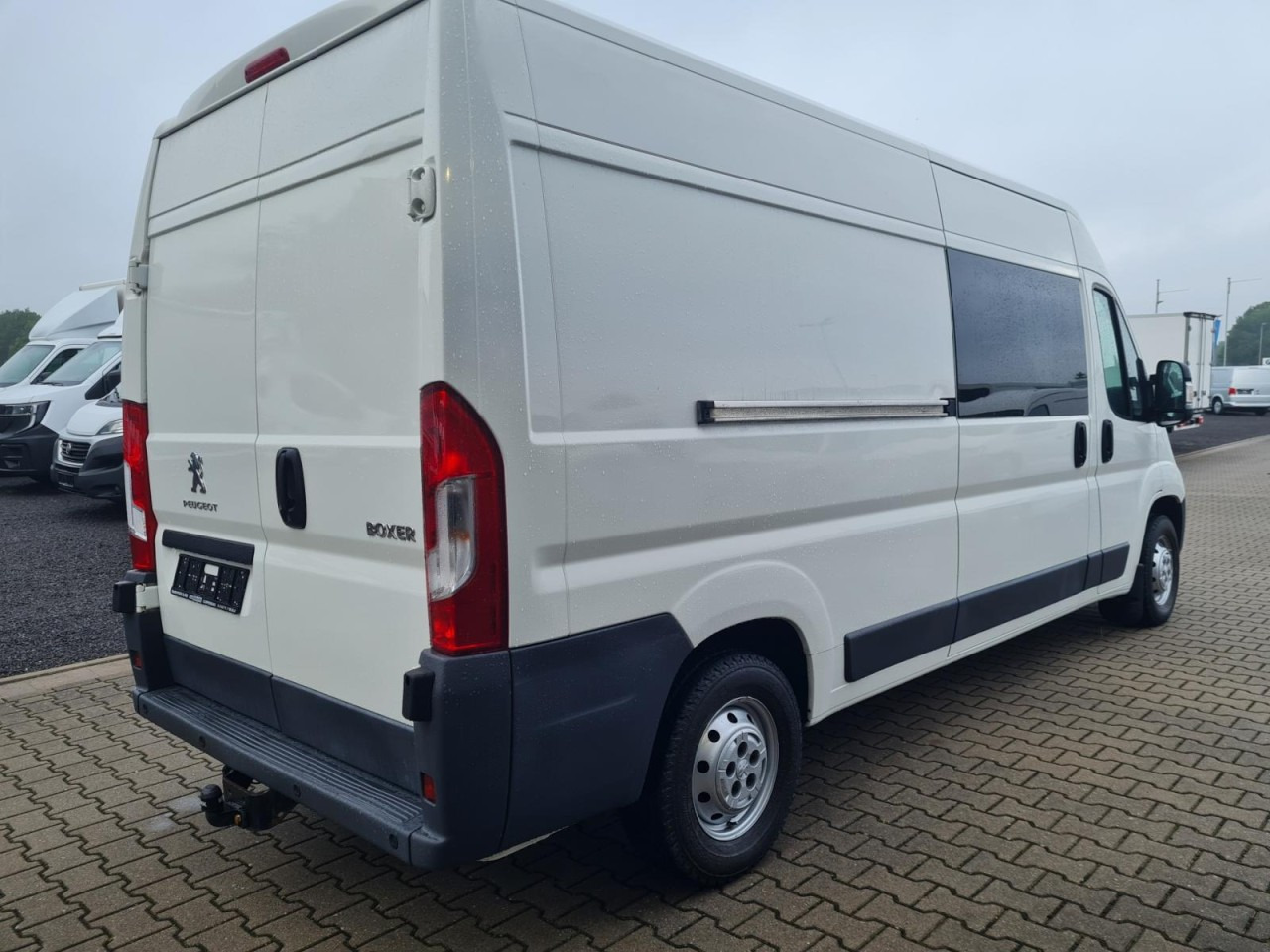 Peugeot Boxer Kasten L3H2 Doka 6-Sitze AHK PDC KLIMA - Små varebil, Varebil med dobbelt førerhus: bilde 4 Peugeot Boxer Kasten L3H2 Doka 6-Sitze AHK PDC KLIMA - Små varebil, Varebil med dobbelt førerhus: bilde 4