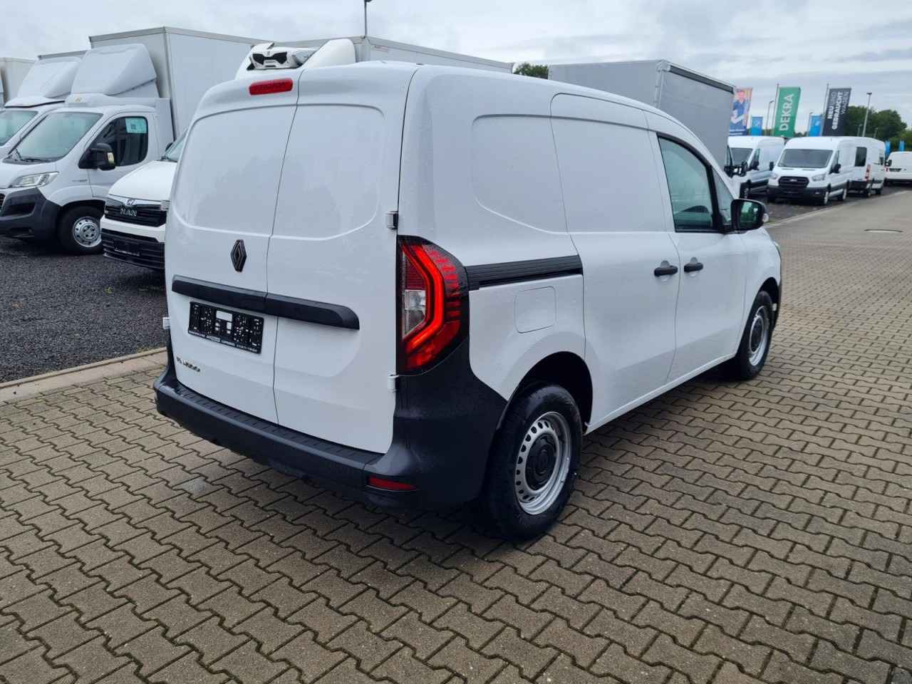 Renault Kangoo Van Kasten L1H1 TCe 1.3i KLIMA PDC TEMPOMAT - Små varebil: bilde 5 Renault Kangoo Van Kasten L1H1 TCe 1.3i KLIMA PDC TEMPOMAT - Små varebil: bilde 5