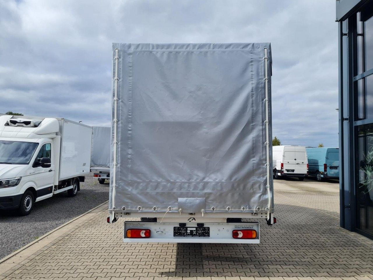 Varebil med kapell Renault Master 3,5t Pritsche Plane Schlafkab. dCi 165 KL: bilde 6