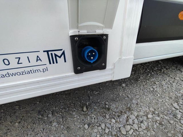 Leie  Renault Master 35 Kühlkoffer Tiefrahmen dCi 170 Stand+​Fahrk. Renault Master 35 Kühlkoffer Tiefrahmen dCi 170 Stand+​Fahrk.: bilde 15