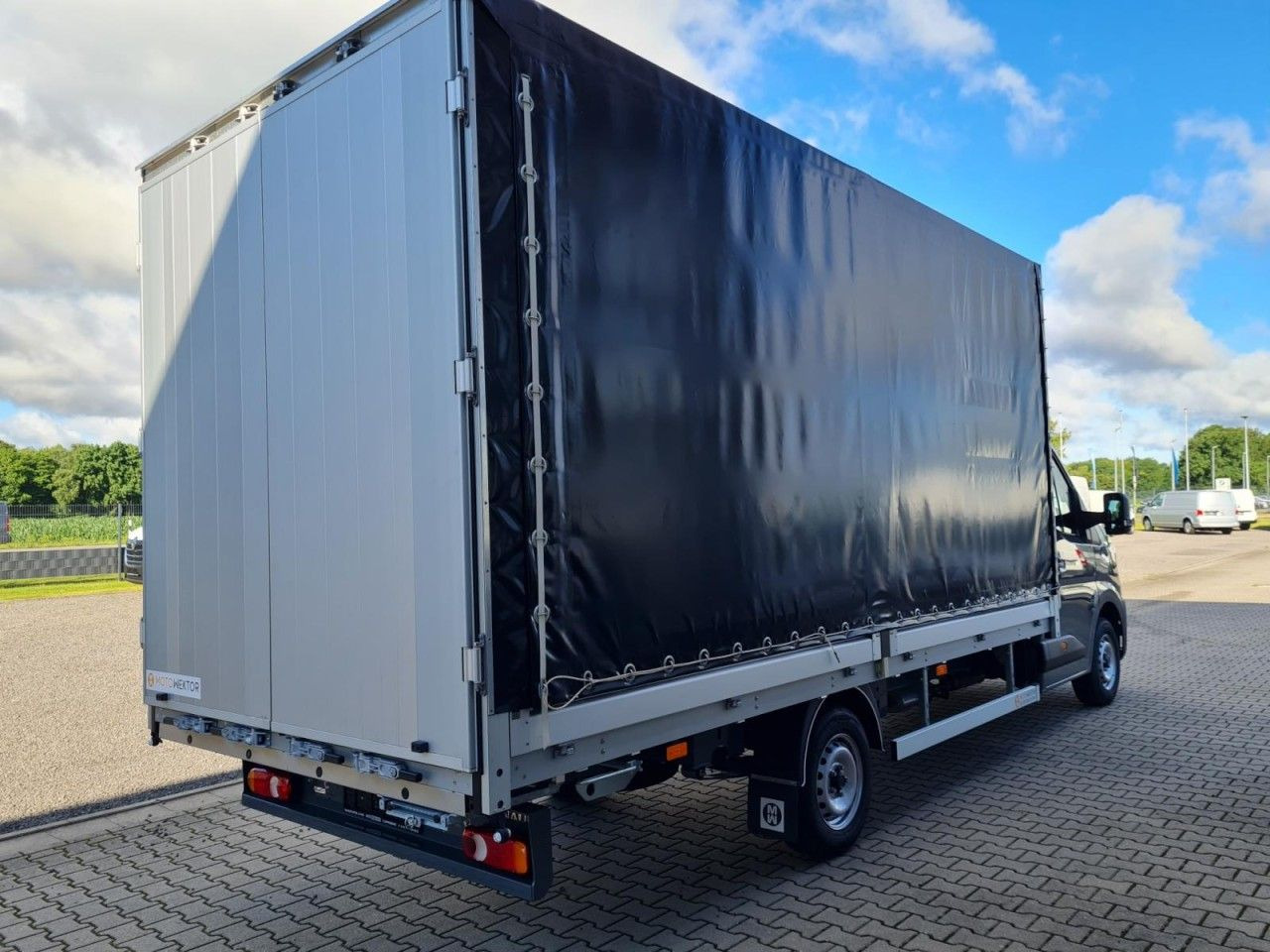 Renault Master 35 Pritsche Schiebe Plane dCi 170 Navi Ap - Varebil med kapell: bilde 5 Renault Master 35 Pritsche Schiebe Plane dCi 170 Navi Ap - Varebil med kapell: bilde 5