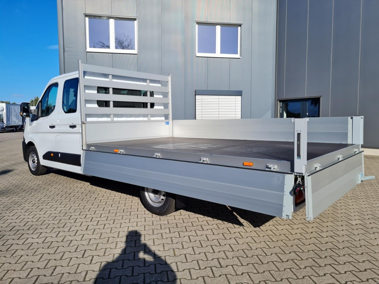 Renault Master New 3,5t Doka dCi 170 L3H1 Lang - Varebil med plan, Varebil med dobbelt førerhus: bilde 4 Renault Master New 3,5t Doka dCi 170 L3H1 Lang - Varebil med plan, Varebil med dobbelt førerhus: bilde 4