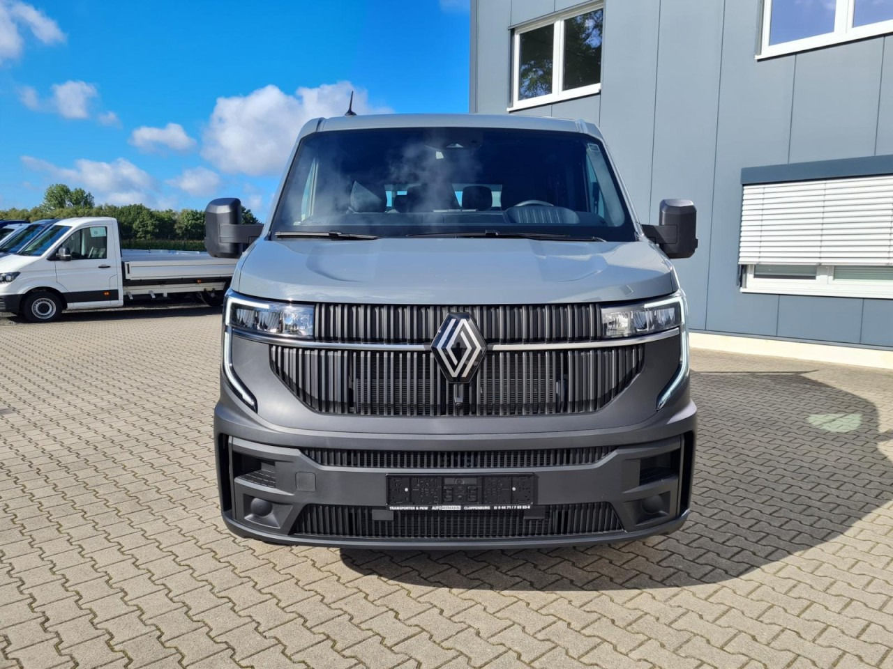 Renault Master New 3,5t Doka dCi 170 L3H1 Lang - Varebil med plan, Varebil med dobbelt førerhus: bilde 2 Renault Master New 3,5t Doka dCi 170 L3H1 Lang - Varebil med plan, Varebil med dobbelt førerhus: bilde 2