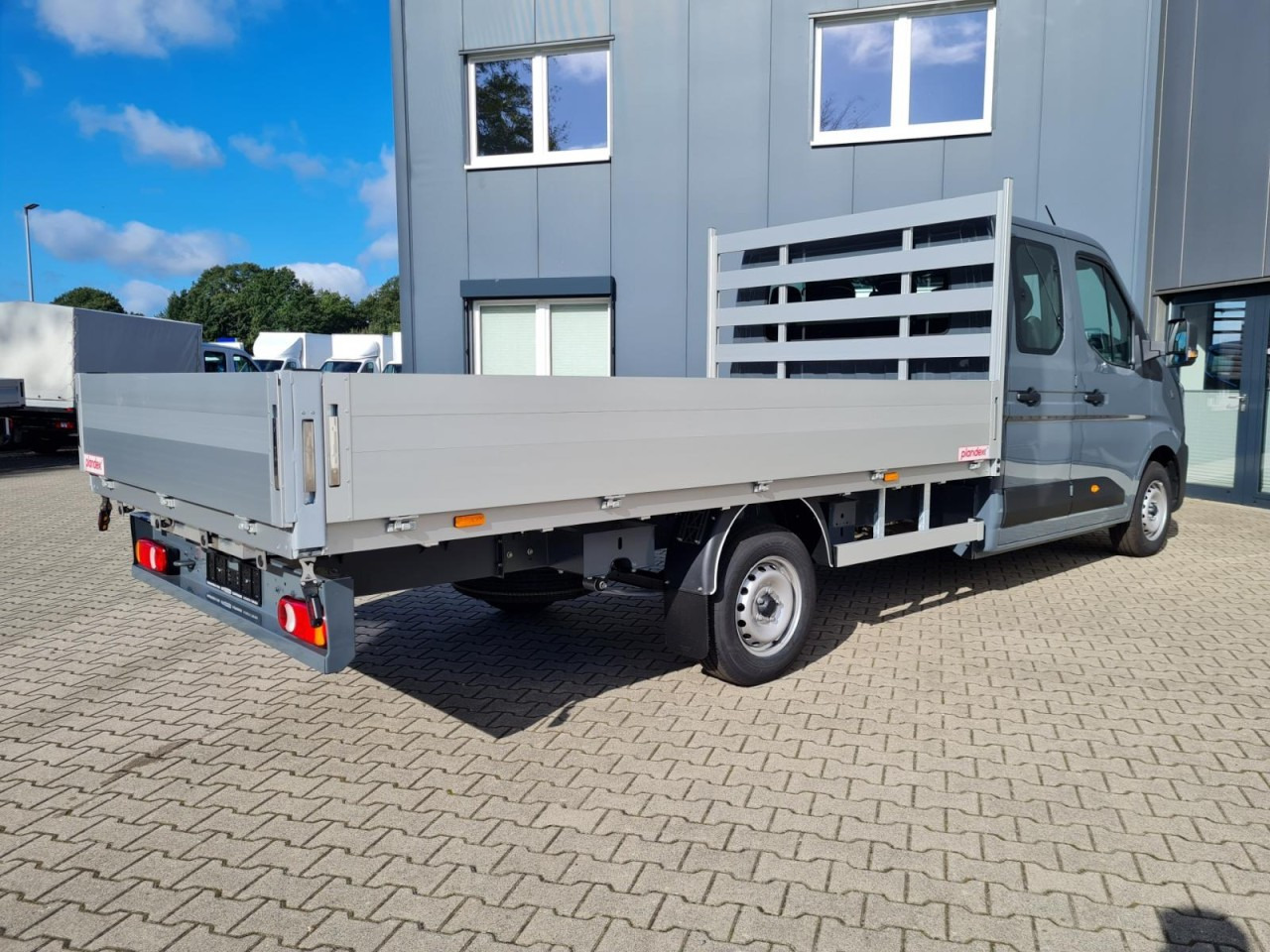 Renault Master New 3,5t Doka dCi 170 L3H1 Lang - Varebil med plan, Varebil med dobbelt førerhus: bilde 4 Renault Master New 3,5t Doka dCi 170 L3H1 Lang - Varebil med plan, Varebil med dobbelt førerhus: bilde 4