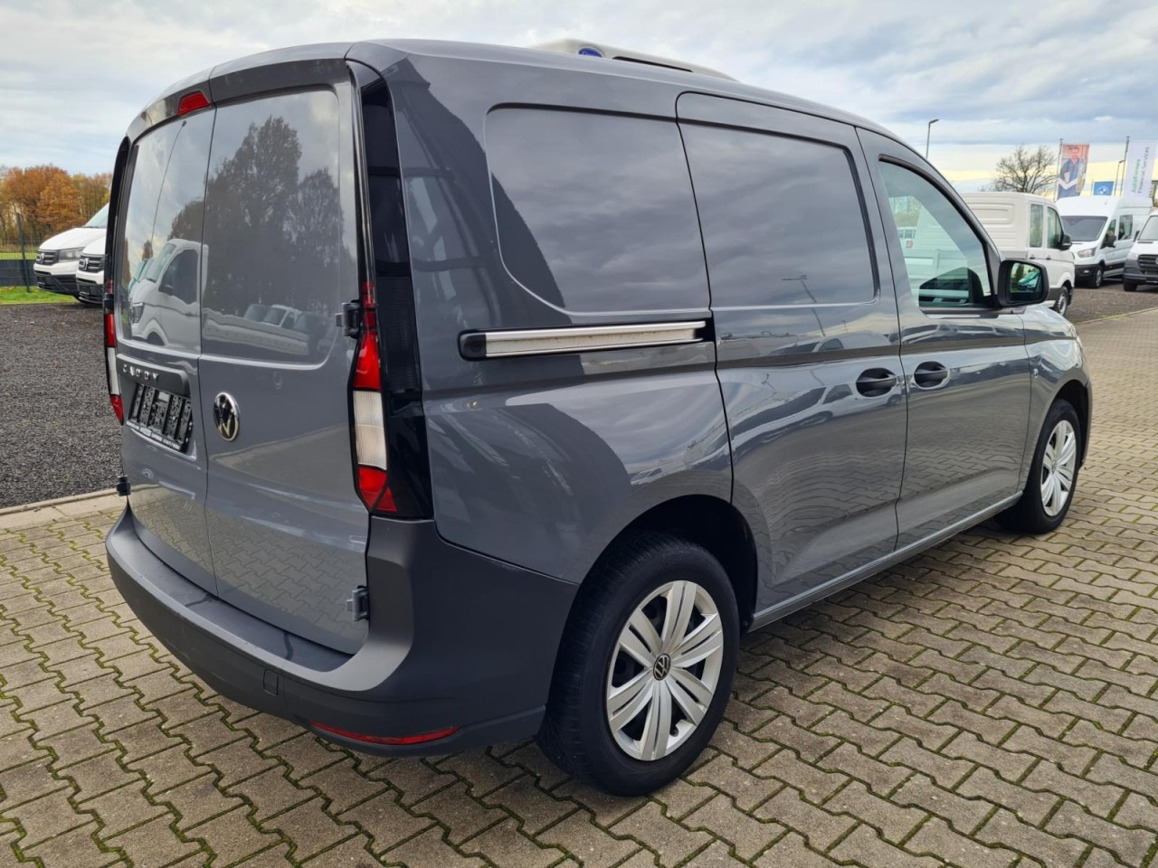 Volkswagen Caddy Kühlkasten Cargo 2.0 TDI KLIMA TEMPOMAT - Kjølebil: bilde 4 Volkswagen Caddy Kühlkasten Cargo 2.0 TDI KLIMA TEMPOMAT - Kjølebil: bilde 4