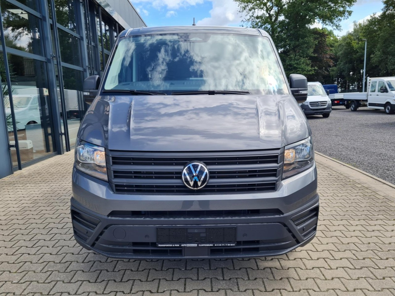 Volkswagen Crafter 35 DOKA 7-Sitze Maxi L4 KLIMA TEMPOMAT - Varebil med plan, Varebil med dobbelt førerhus: bilde 2 Volkswagen Crafter 35 DOKA 7-Sitze Maxi L4 KLIMA TEMPOMAT - Varebil med plan, Varebil med dobbelt førerhus: bilde 2