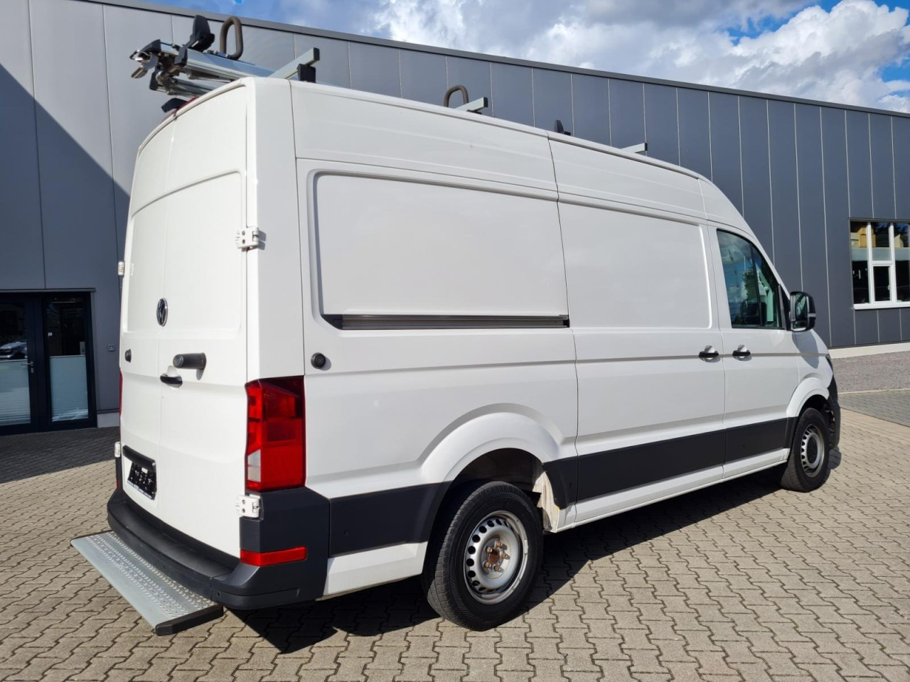 Volkswagen Crafter 35 Kasten L3H2 KAMERA KLIMA NAVI REGALE - Kassebil: bilde 4 Volkswagen Crafter 35 Kasten L3H2 KAMERA KLIMA NAVI REGALE - Kassebil: bilde 4