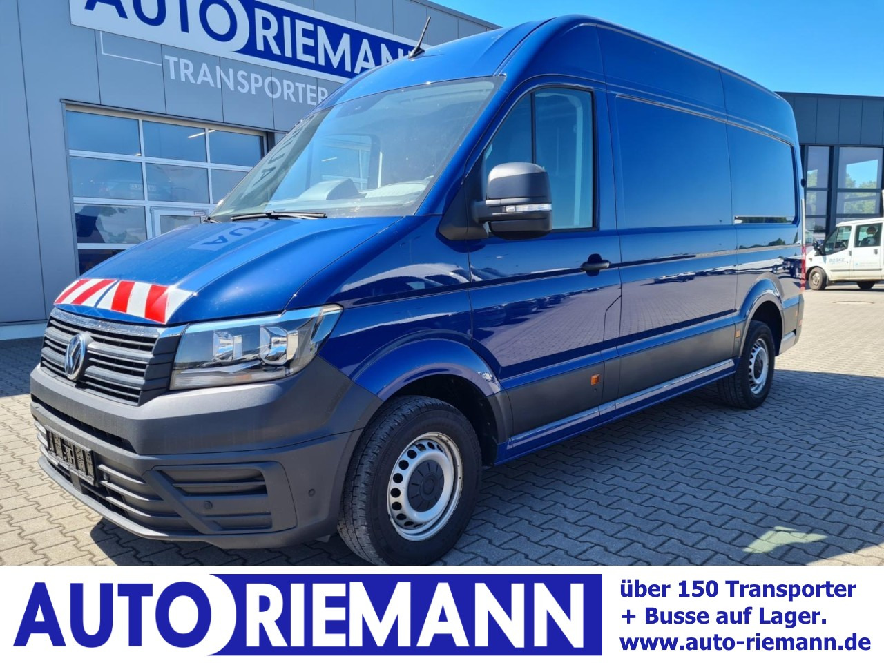Volkswagen Crafter 35 Kasten MR L3H3 RWD AHK KAMERA NAVI TACHO - Kassebil: bilde 1 Volkswagen Crafter 35 Kasten MR L3H3 RWD AHK KAMERA NAVI TACHO - Kassebil: bilde 1