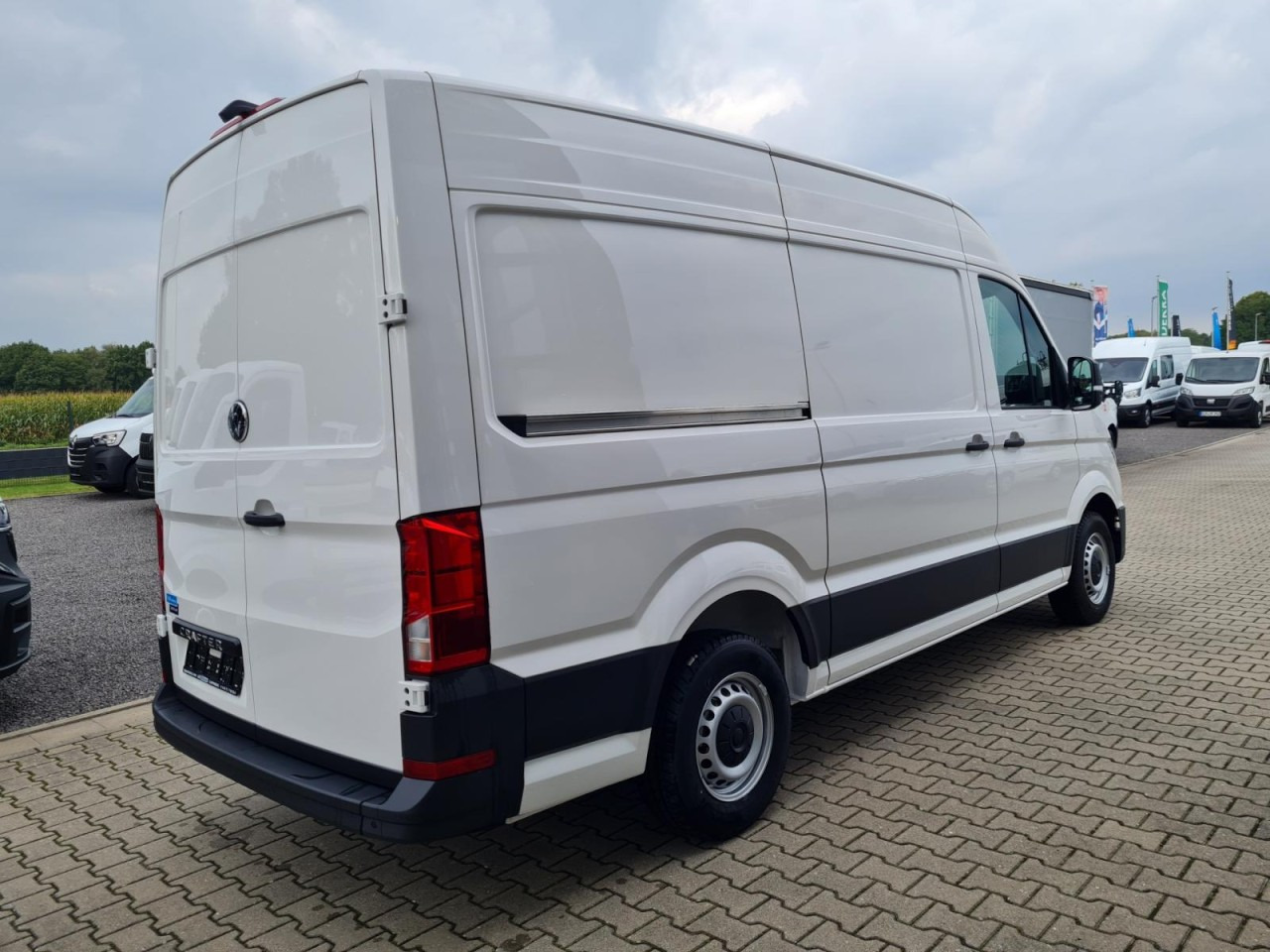 Volkswagen Crafter 35 Kasten TDI L3H3 LED TEMPOMAT AUTOMATIK - Kassebil: bilde 4 Volkswagen Crafter 35 Kasten TDI L3H3 LED TEMPOMAT AUTOMATIK - Kassebil: bilde 4