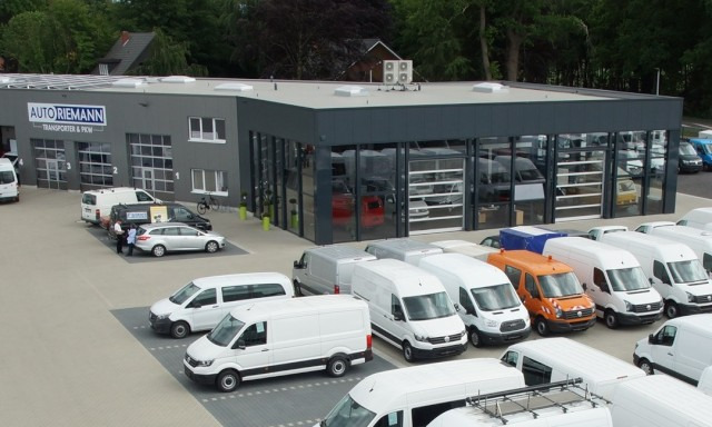 Volkswagen Crafter 35 Kasten TDI L4H3 AHK LED Tempom Ergositz - Kassebil: bilde 3 Volkswagen Crafter 35 Kasten TDI L4H3 AHK LED Tempom Ergositz - Kassebil: bilde 3