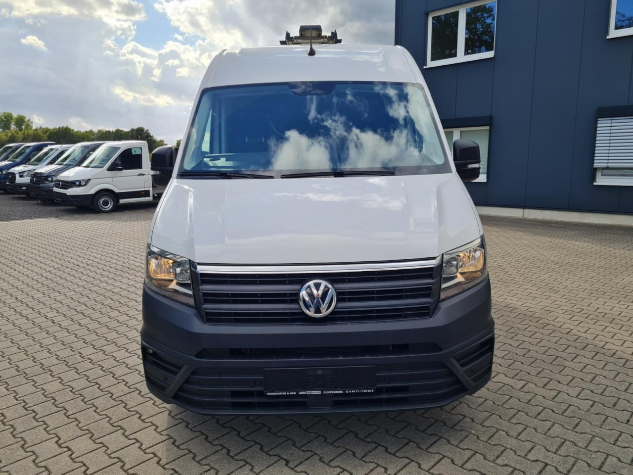 Volkswagen Crafter 35 Kasten TDI MR L3H3 NAVI TOUCH KAMERA - Kassebil: bilde 2 Volkswagen Crafter 35 Kasten TDI MR L3H3 NAVI TOUCH KAMERA - Kassebil: bilde 2