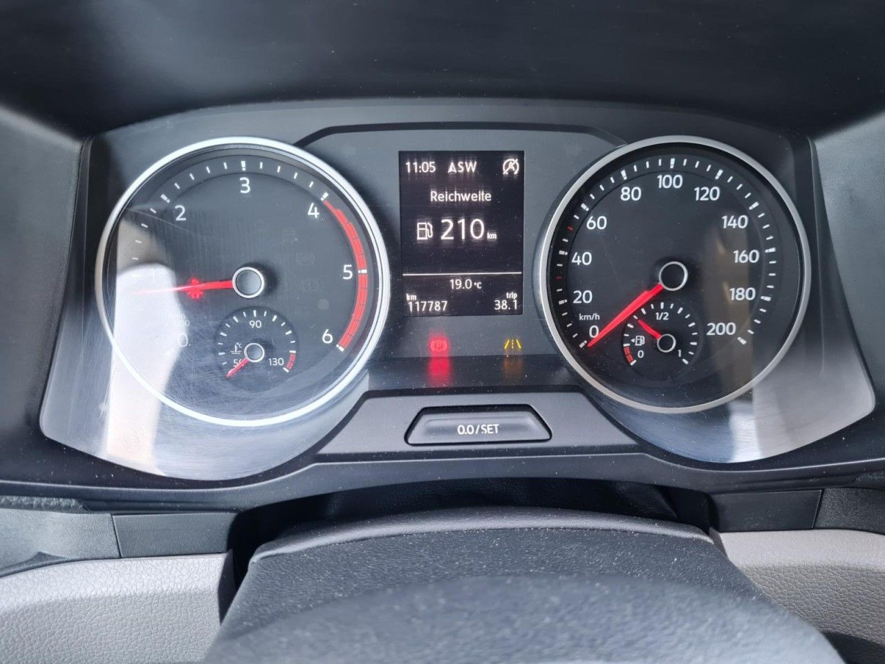 Kassebil Volkswagen Crafter 35 Kasten TDI MR L3H3 RWD AHK: bilde 11