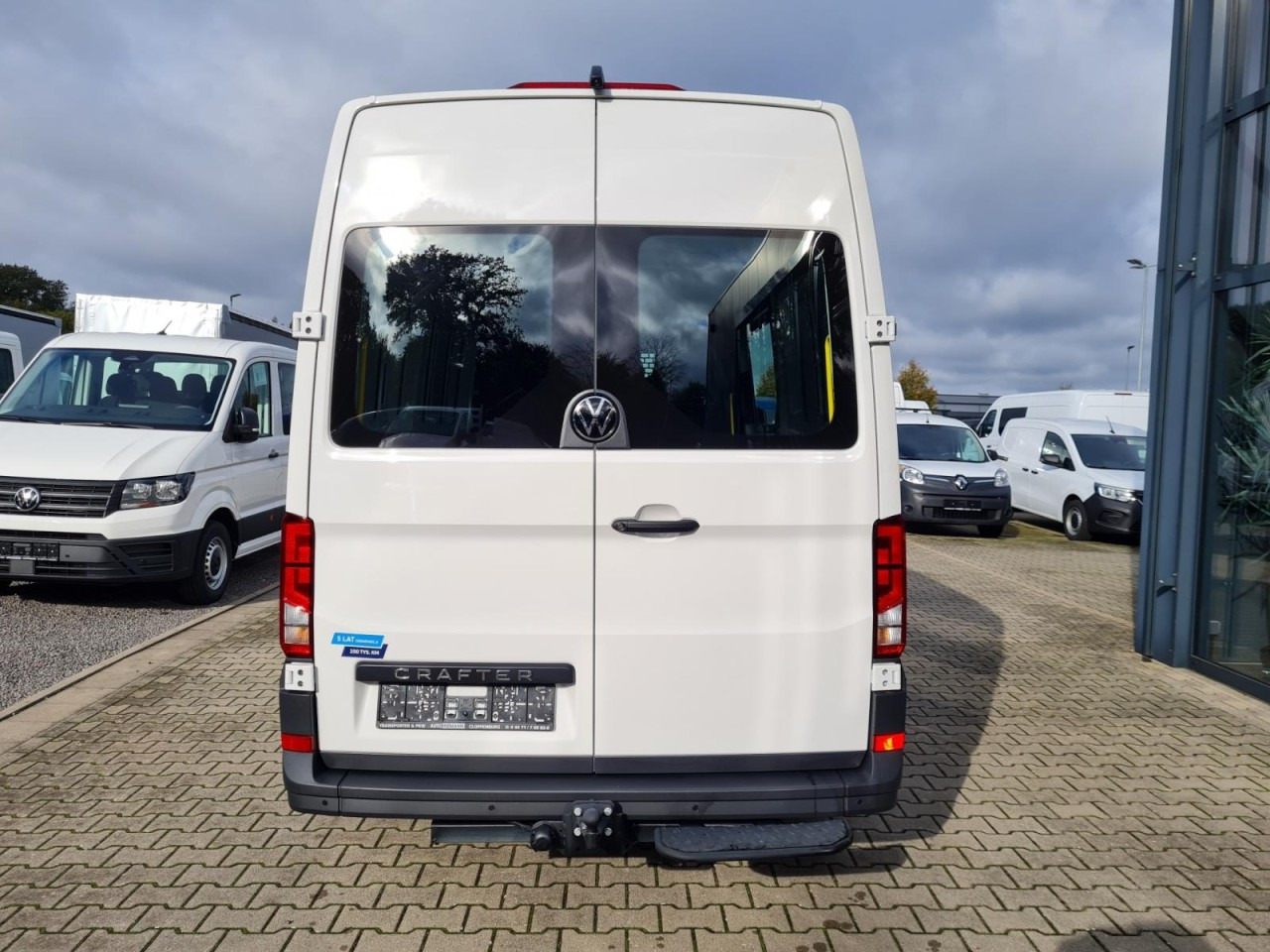 Volkswagen Crafter 35 Kasten TDI MR L3h3 Standheiz AHK - Kassebil: bilde 5 Volkswagen Crafter 35 Kasten TDI MR L3h3 Standheiz AHK - Kassebil: bilde 5