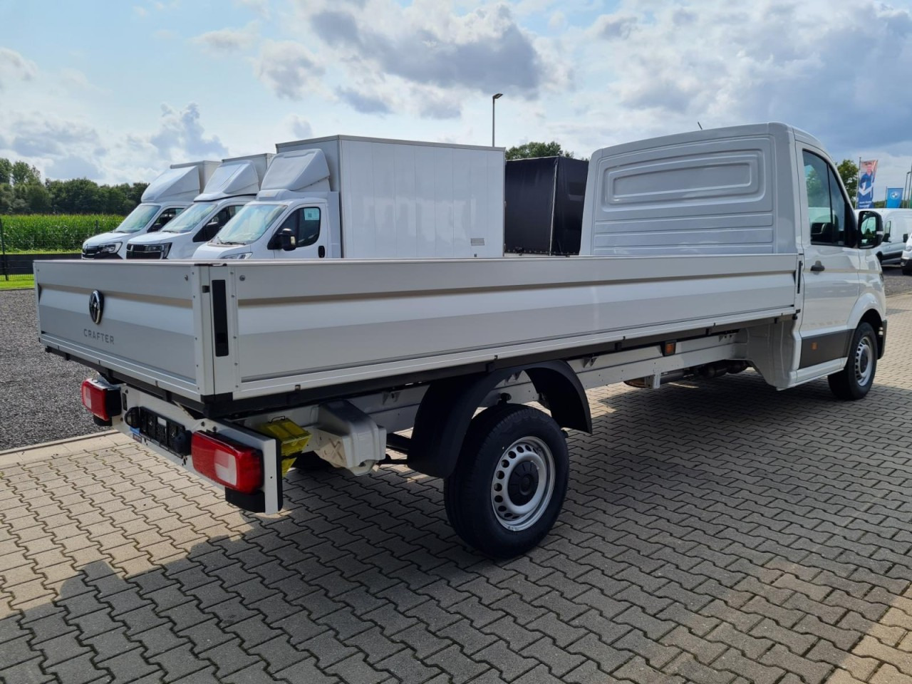 Volkswagen Crafter 35 Pritsche TDi L4 lang KLIMA TEMPOMAT - Varebil med plan: bilde 4 Volkswagen Crafter 35 Pritsche TDi L4 lang KLIMA TEMPOMAT - Varebil med plan: bilde 4