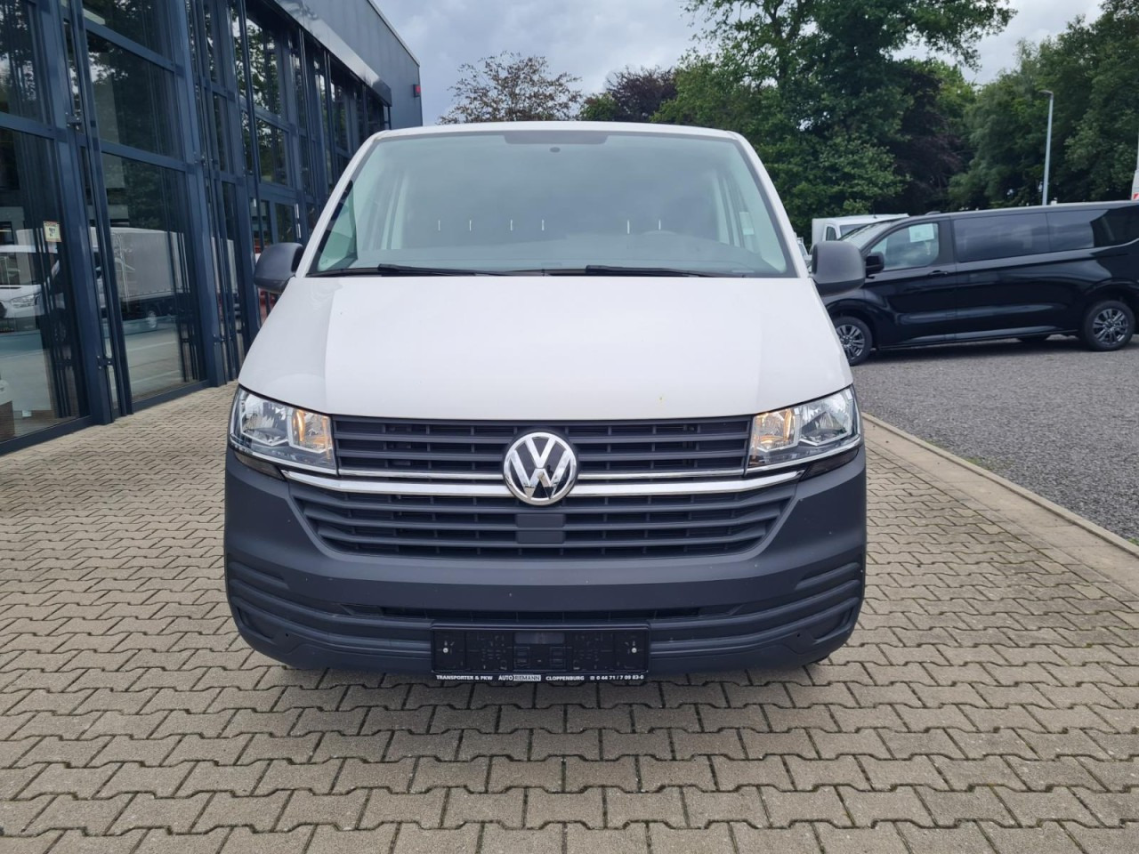 Volkswagen T6.1 Kasten TDi lang Flügeltüren KLIMA Verkleidungen - Små varebil: bilde 2 Volkswagen T6.1 Kasten TDi lang Flügeltüren KLIMA Verkleidungen - Små varebil: bilde 2