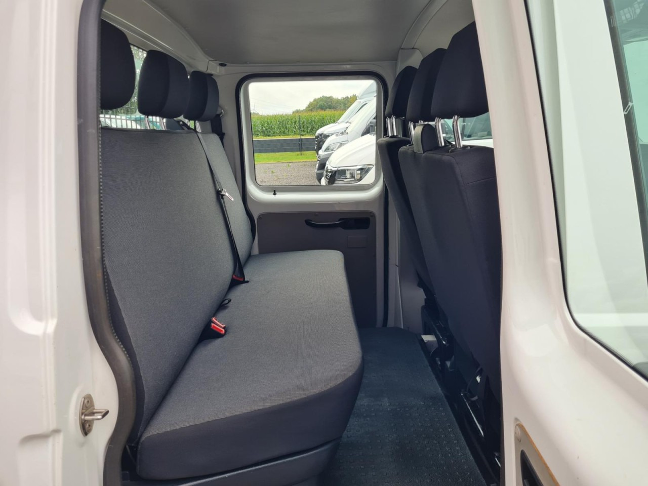 Volkswagen T6 Doka TDI LR AHK Leiterträger Klima STANDHEIZ - Varebil med plan: bilde 4 Volkswagen T6 Doka TDI LR AHK Leiterträger Klima STANDHEIZ - Varebil med plan: bilde 4