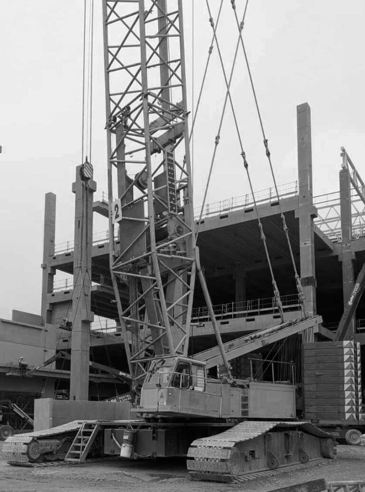 Liebherr LR1350-1 – crawler crane / Raupenkran - Beltegående kran: bilde 1 Liebherr LR1350-1 – crawler crane / Raupenkran - Beltegående kran: bilde 1