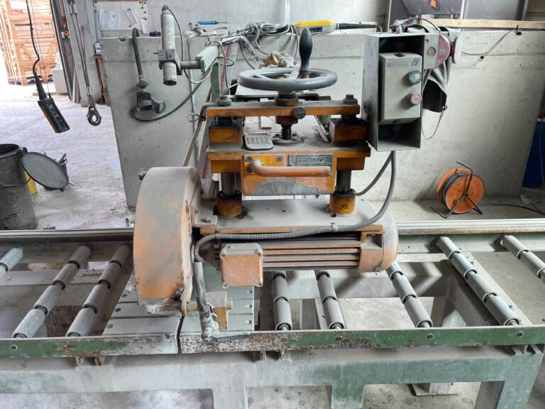 Löffler KS40 / 500 HV – crosscut saw / Ablängsäge - Maskin: bilde 1 Löffler KS40 / 500 HV – crosscut saw / Ablängsäge - Maskin: bilde 1