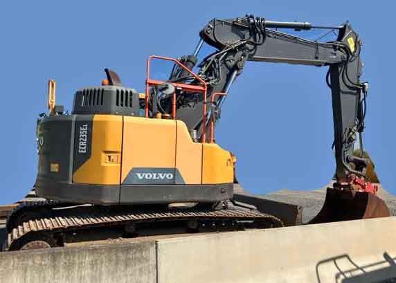 Volvo ECR235 E – excavator / Kettenbagger - Gravemaskin: bilde 1 Volvo ECR235 E – excavator / Kettenbagger - Gravemaskin: bilde 1