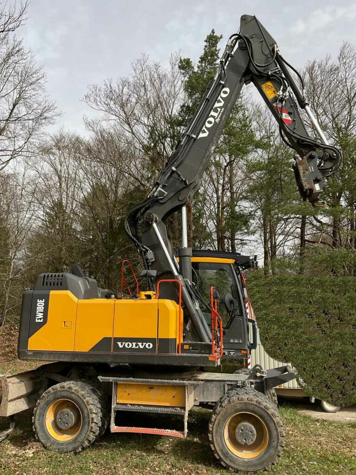 Volvo EW180 E – mobile excavator / Mobilbagger - Hjulgraver: bilde 1 Volvo EW180 E – mobile excavator / Mobilbagger - Hjulgraver: bilde 1