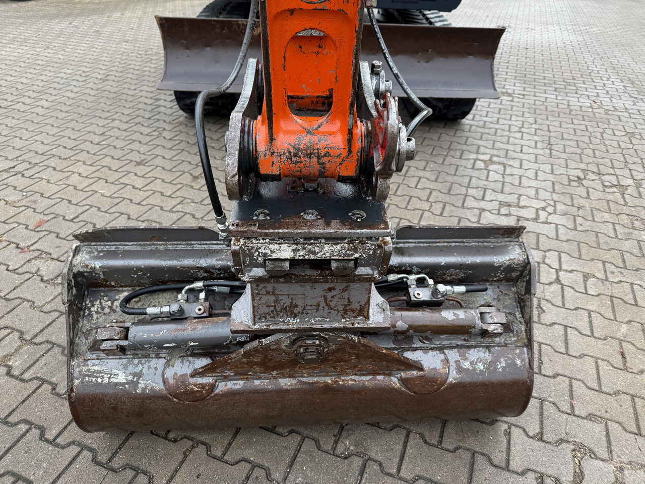 Gravemaskin Hitachi ZX85 US-3 Kompaktbagger SW: bilde 19