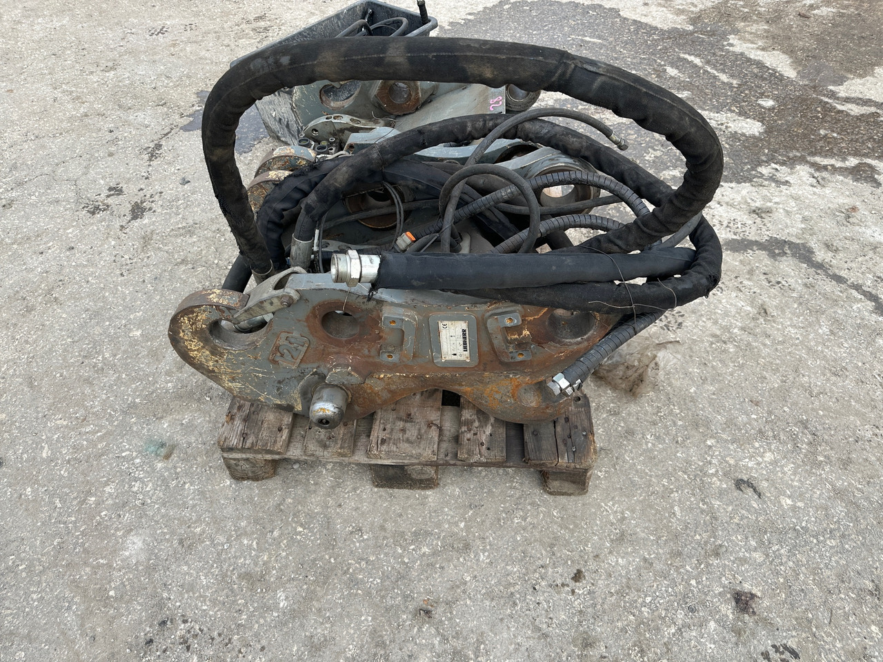 Likufix Liebherr SWA48 Schnellwechsler Vollhydraulisch 924 Compact - Hurtigkobling: bilde 2 Likufix Liebherr SWA48 Schnellwechsler Vollhydraulisch 924 Compact - Hurtigkobling: bilde 2