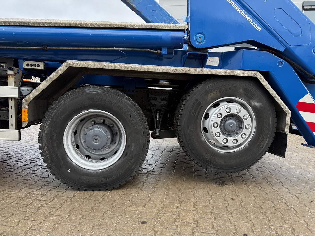 Liftdumper lastebil Mercedes-Benz 3243 Actros MP1 4-Achs Absetzkipper: bilde 11 Liftdumper lastebil Mercedes-Benz 3243 Actros MP1 4-Achs Absetzkipper: bilde 11