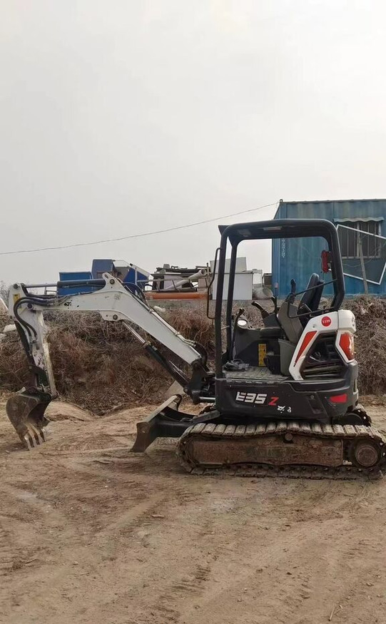Bobcat E35 - Minigraver: bilde 1 Bobcat E35 - Minigraver: bilde 1