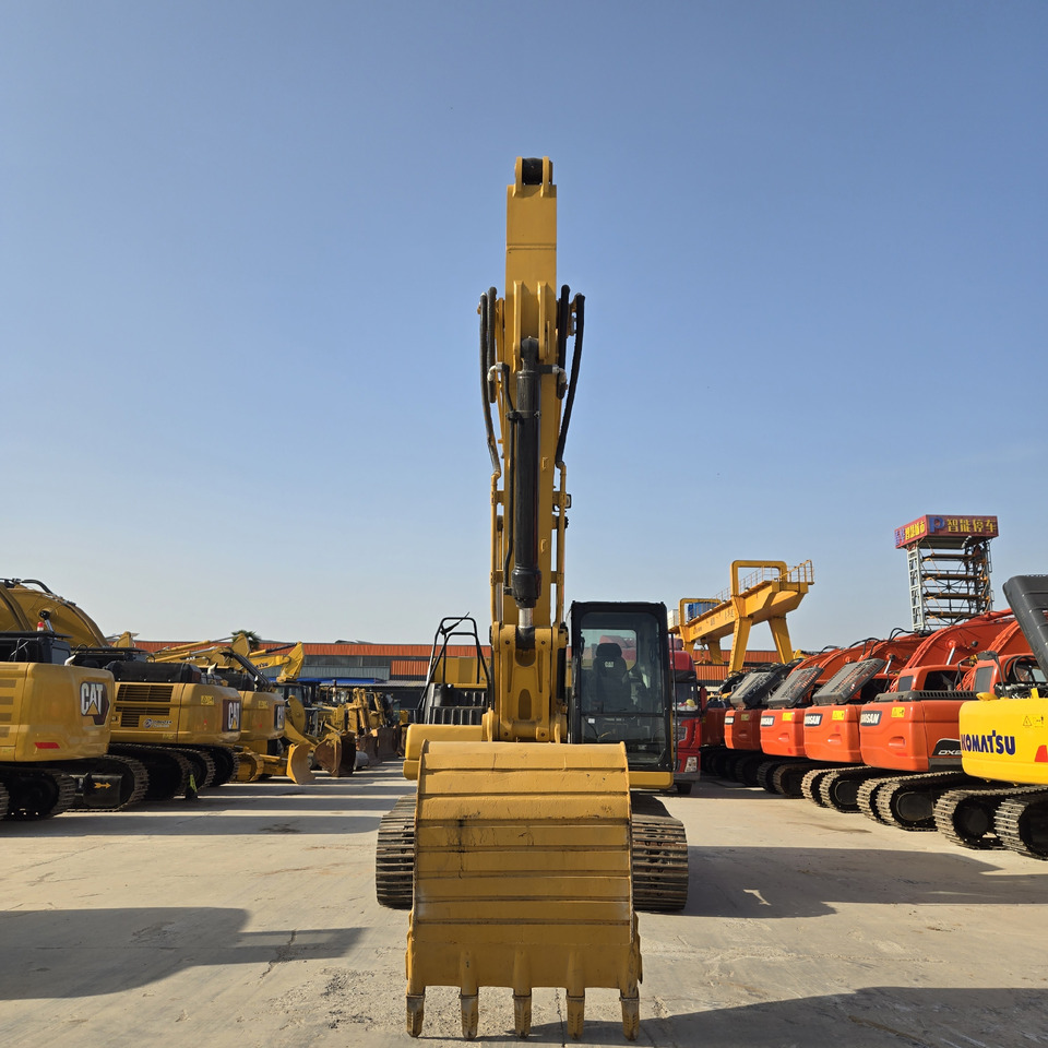 CATERPILLAR 323GC - Gravemaskin: bilde 3 CATERPILLAR 323GC - Gravemaskin: bilde 3