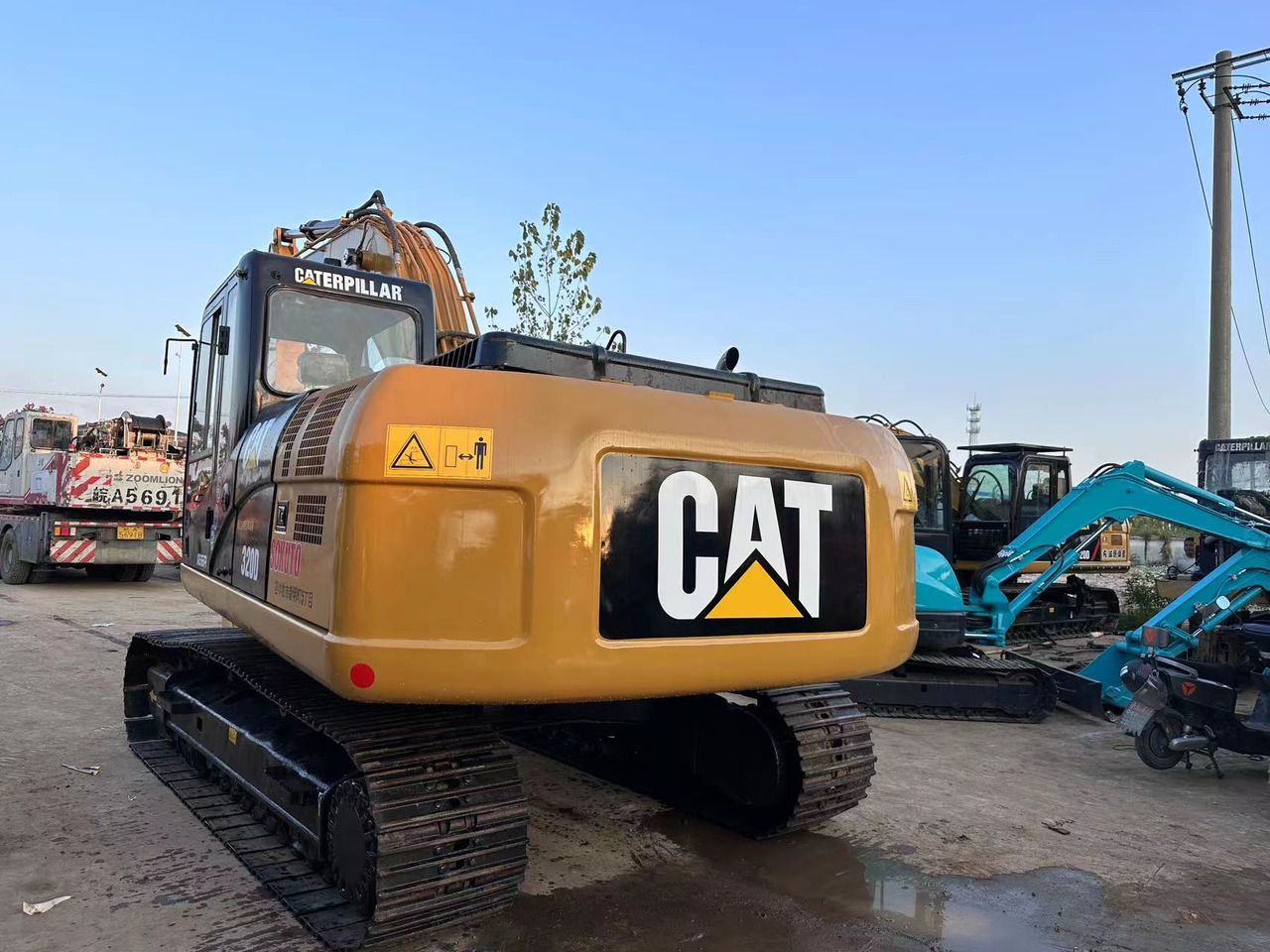 Caterpillar 320D - Beltegraver: bilde 3 Caterpillar 320D - Beltegraver: bilde 3