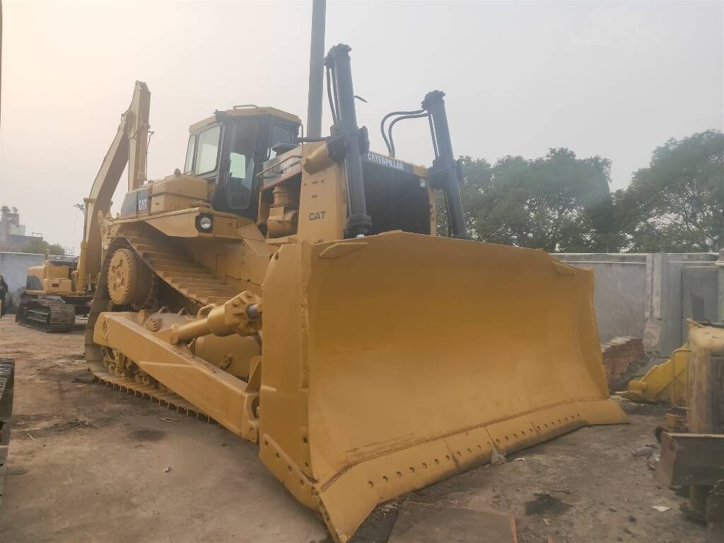 Caterpillar D 9 N - Bulldozer: bilde 2 Caterpillar D 9 N - Bulldozer: bilde 2