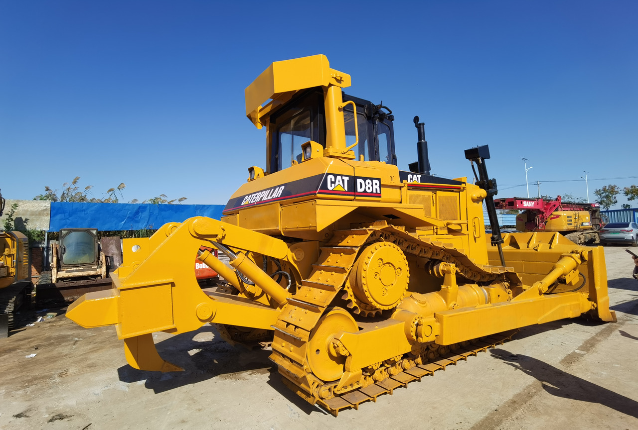Caterpillar D8R - Bulldozer: bilde 1 Caterpillar D8R - Bulldozer: bilde 1