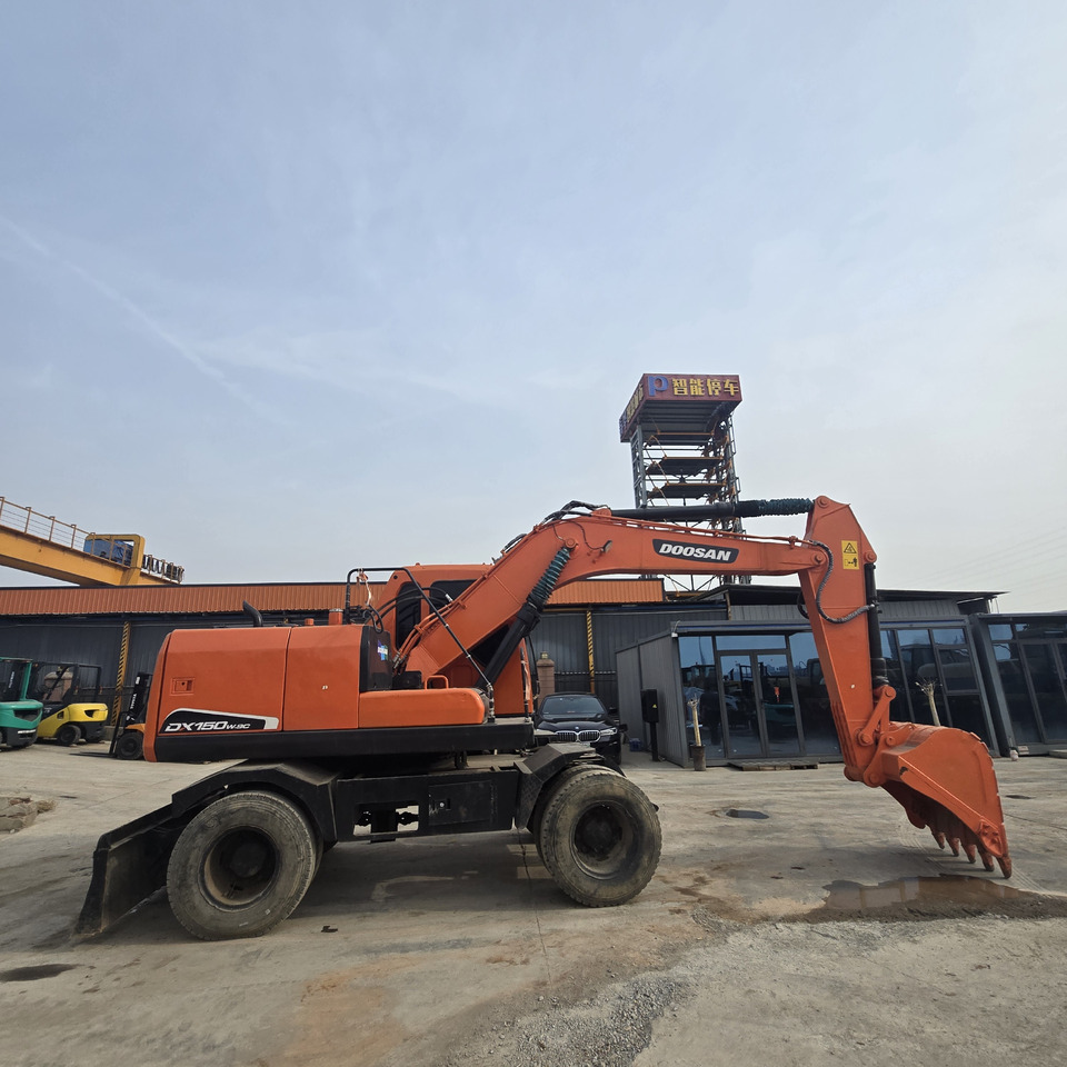 DOOSAN DX150W - Hjulgraver: bilde 4 DOOSAN DX150W - Hjulgraver: bilde 4