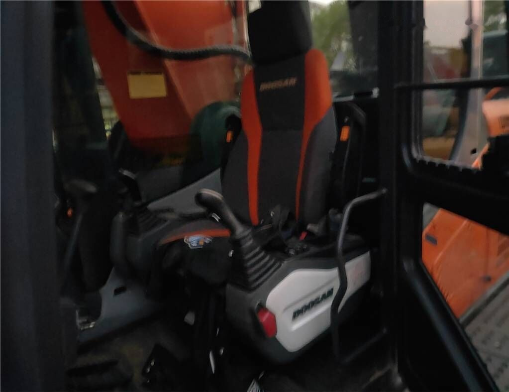 Doosan DX 530 LC-5 - Beltegraver: bilde 3 Doosan DX 530 LC-5 - Beltegraver: bilde 3