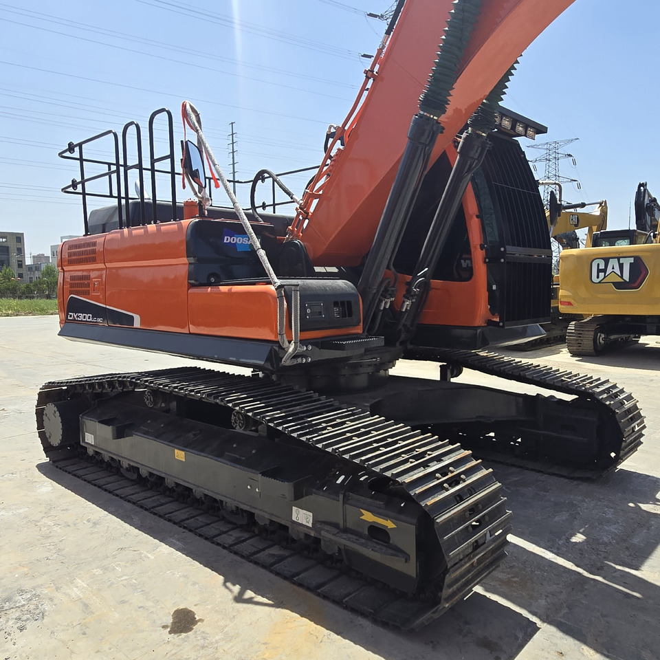 Doosan DX300 - Gravemaskin: bilde 1 Doosan DX300 - Gravemaskin: bilde 1