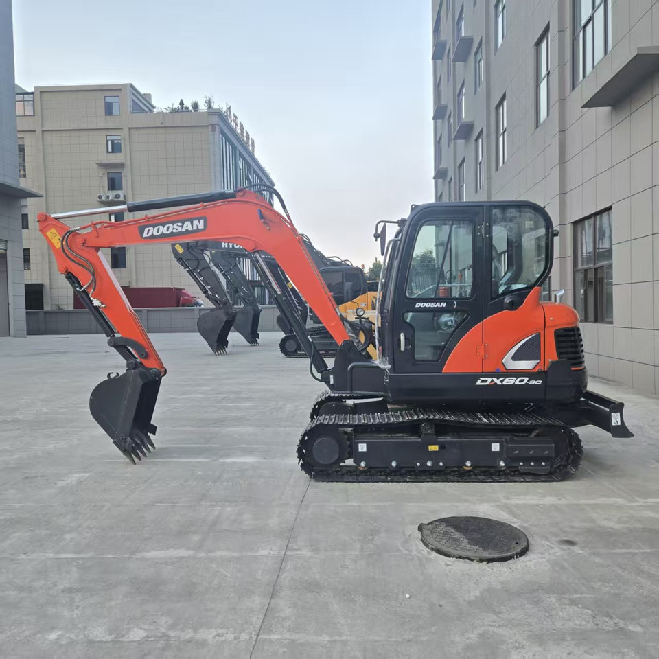 Doosan DX60 - Minigraver: bilde 1 Doosan DX60 - Minigraver: bilde 1