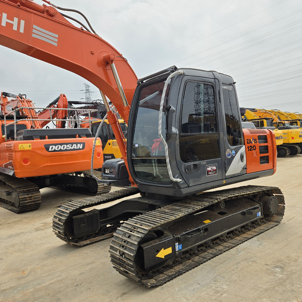 HITACHI ZX120 - Gravemaskin: bilde 1 HITACHI ZX120 - Gravemaskin: bilde 1