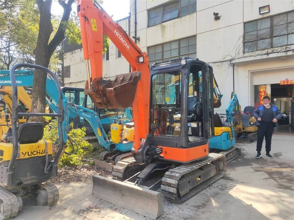 Hitachi ZX 30 - Minigraver: bilde 1 Hitachi ZX 30 - Minigraver: bilde 1