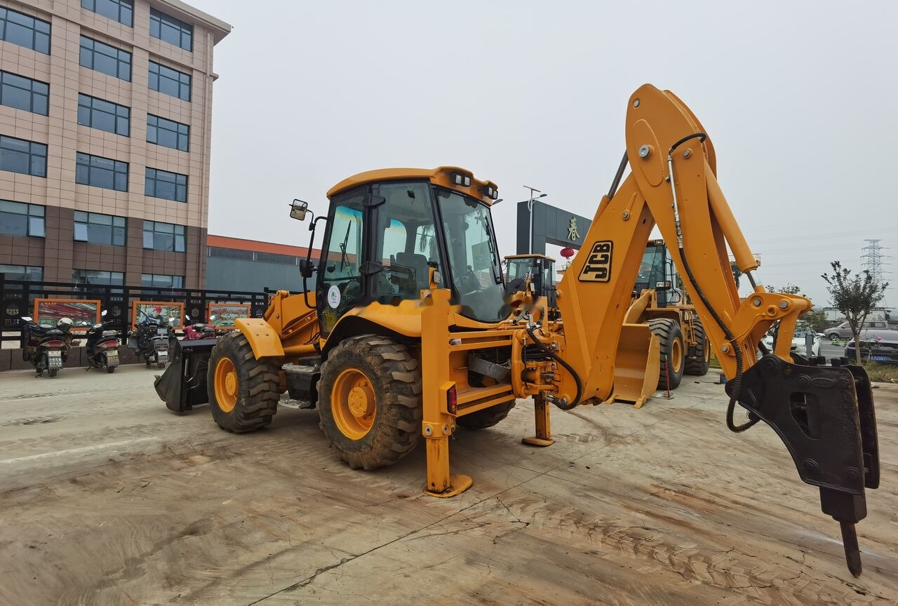JCB 4CX - Traktorgraver: bilde 1 JCB 4CX - Traktorgraver: bilde 1