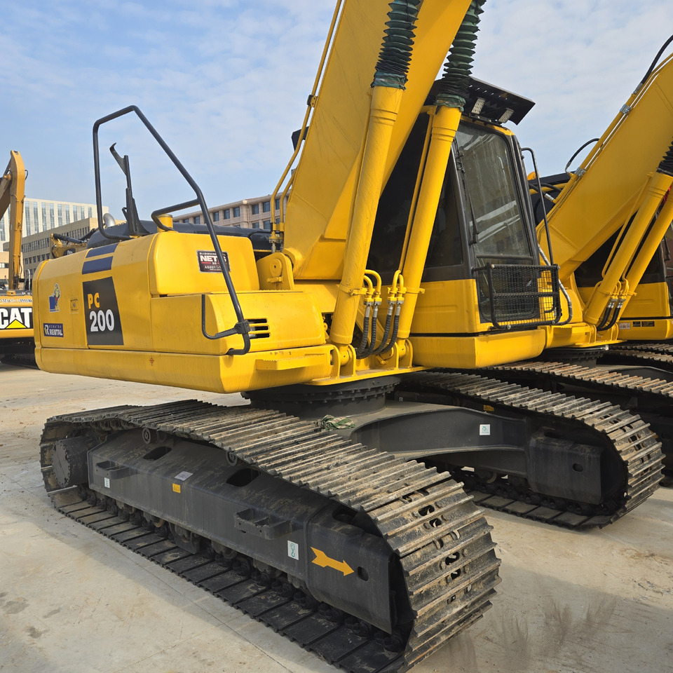 Gravemaskin KOMATSU PC200-8: bilde 6
