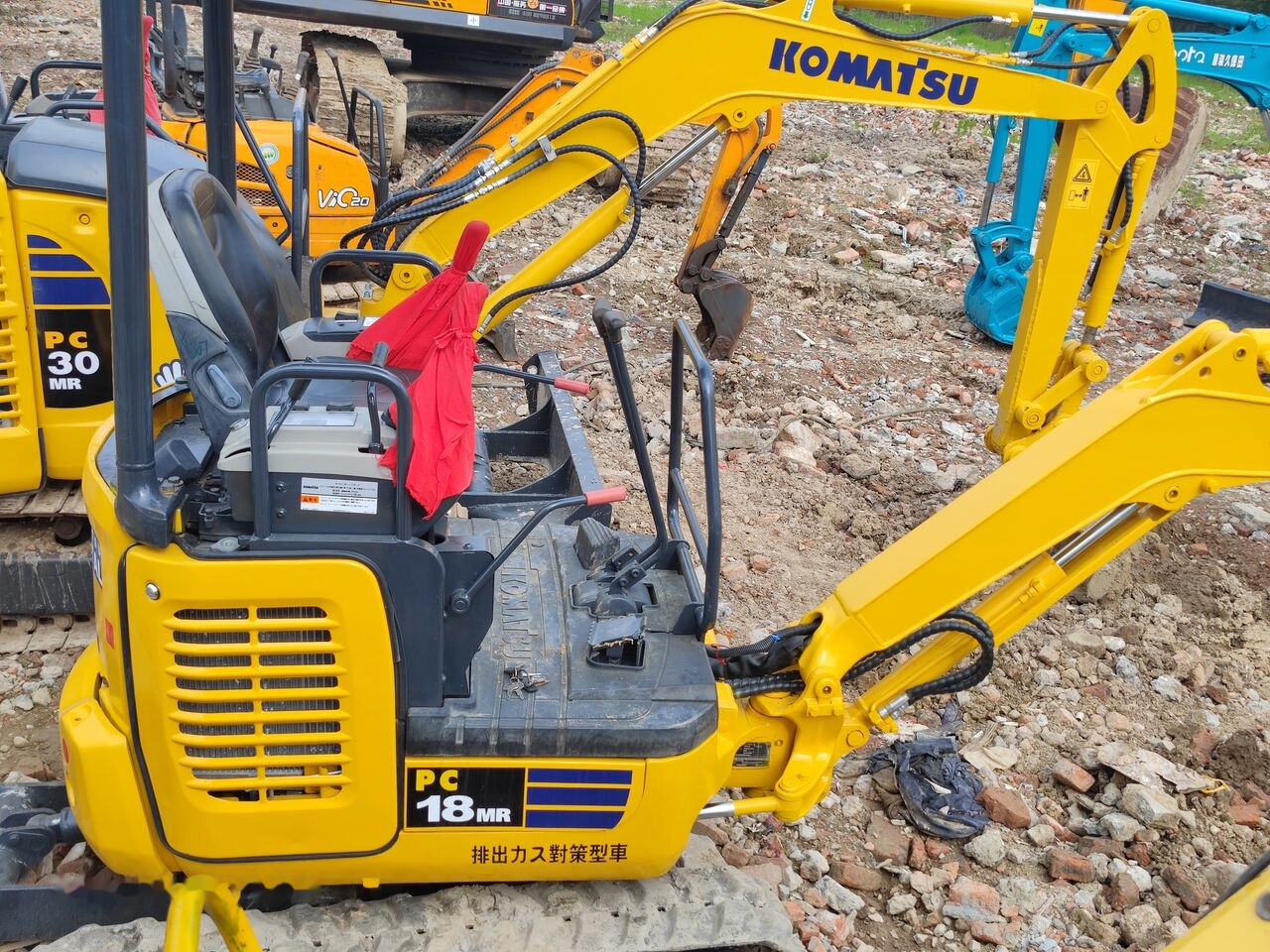 Komatsu PC18MR - Minigraver: bilde 5 Komatsu PC18MR - Minigraver: bilde 5