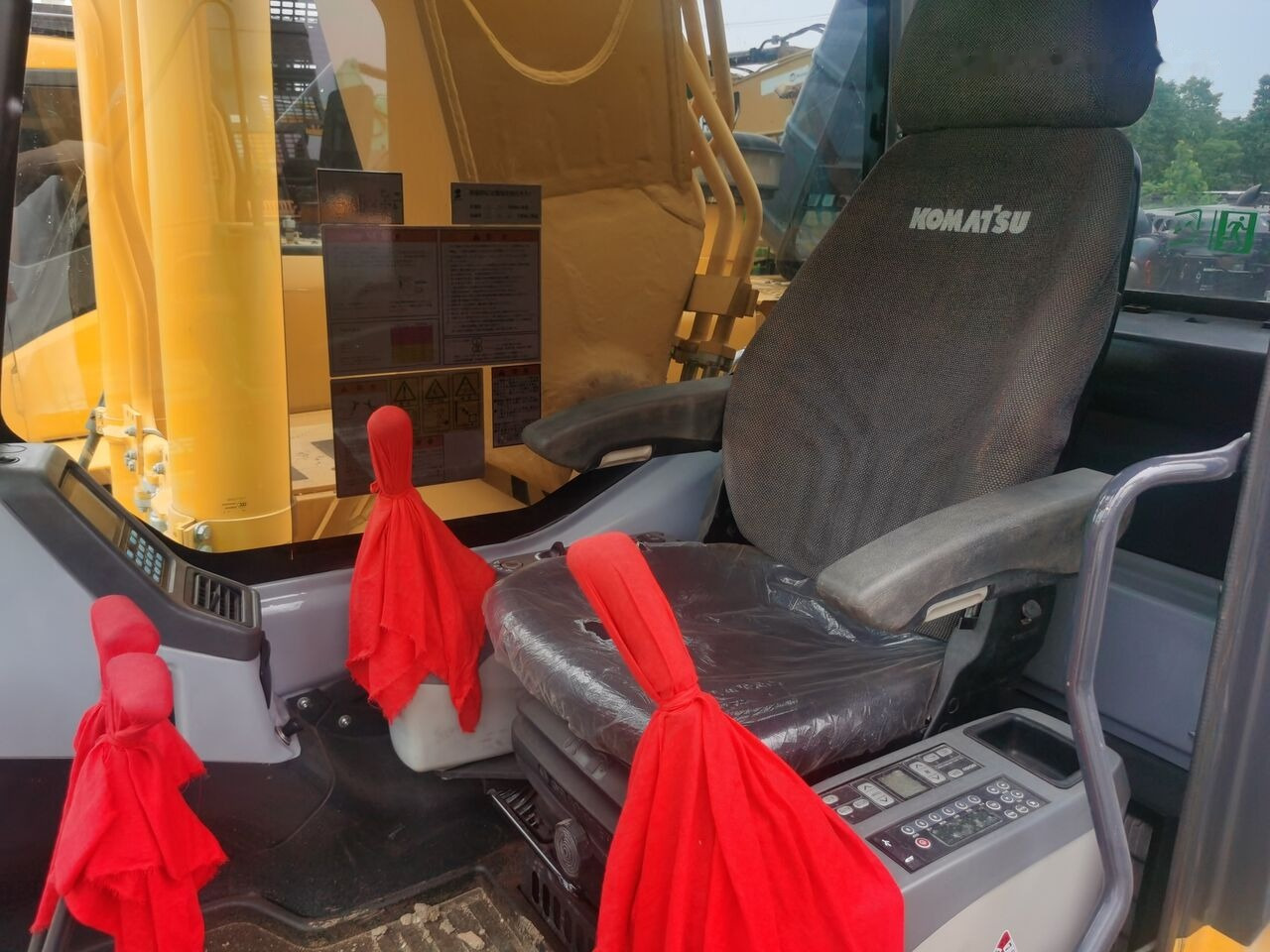 Komatsu PC350-7 - Beltegraver: bilde 3 Komatsu PC350-7 - Beltegraver: bilde 3