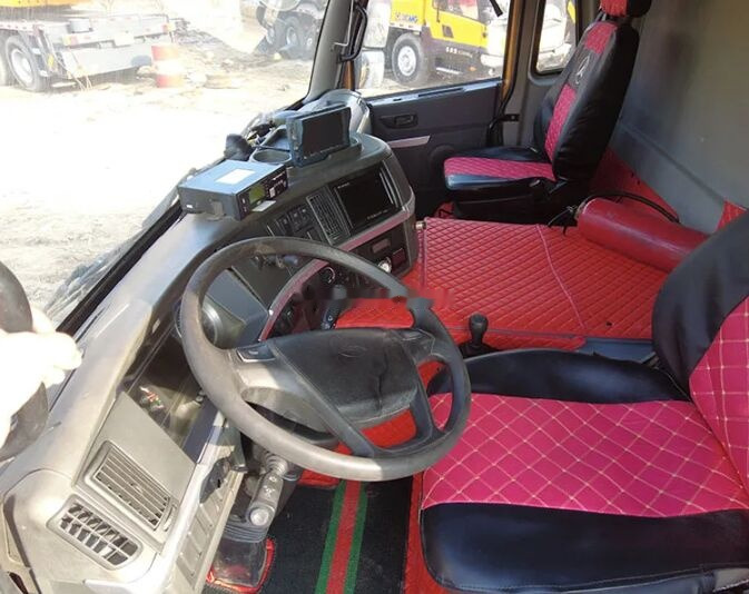 Sany STC1000 - Mobilkran: bilde 5 Sany STC1000 - Mobilkran: bilde 5